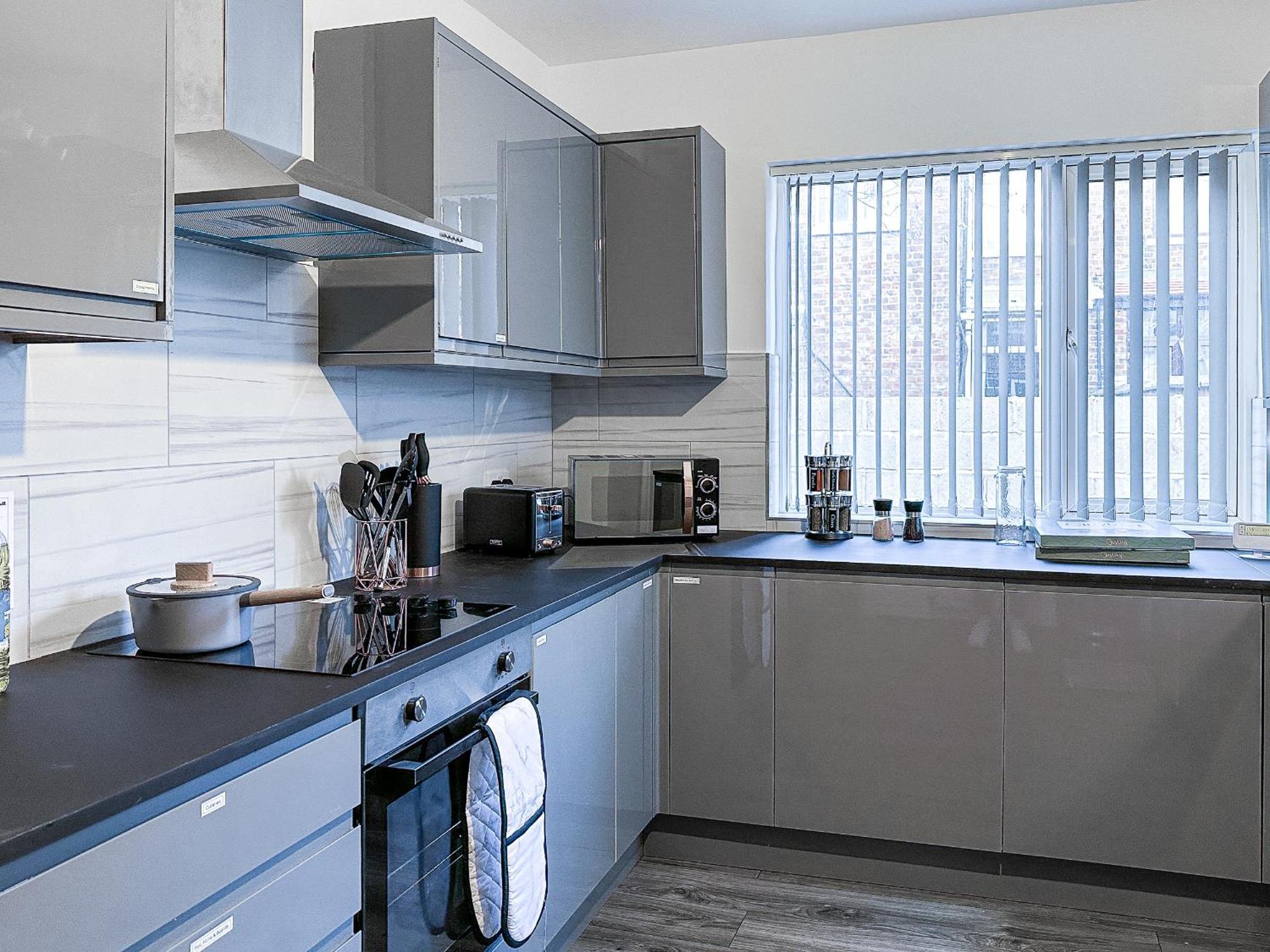 Ashfield Co-Living - Private Room Self-Cater Manchester Exterior foto